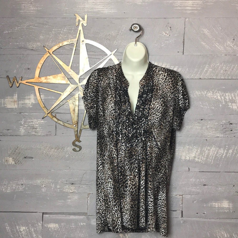 Adorable animal print top